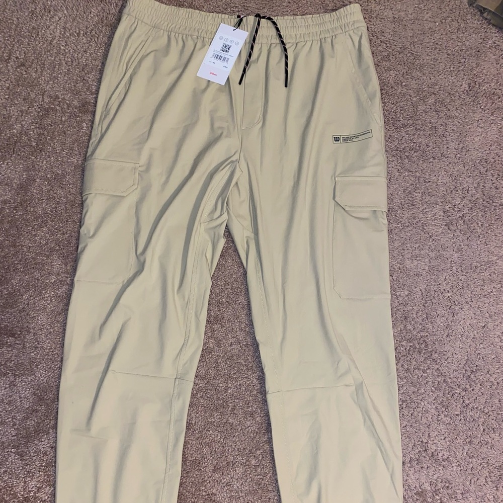 NEW Wilson Midway Travel Cargos